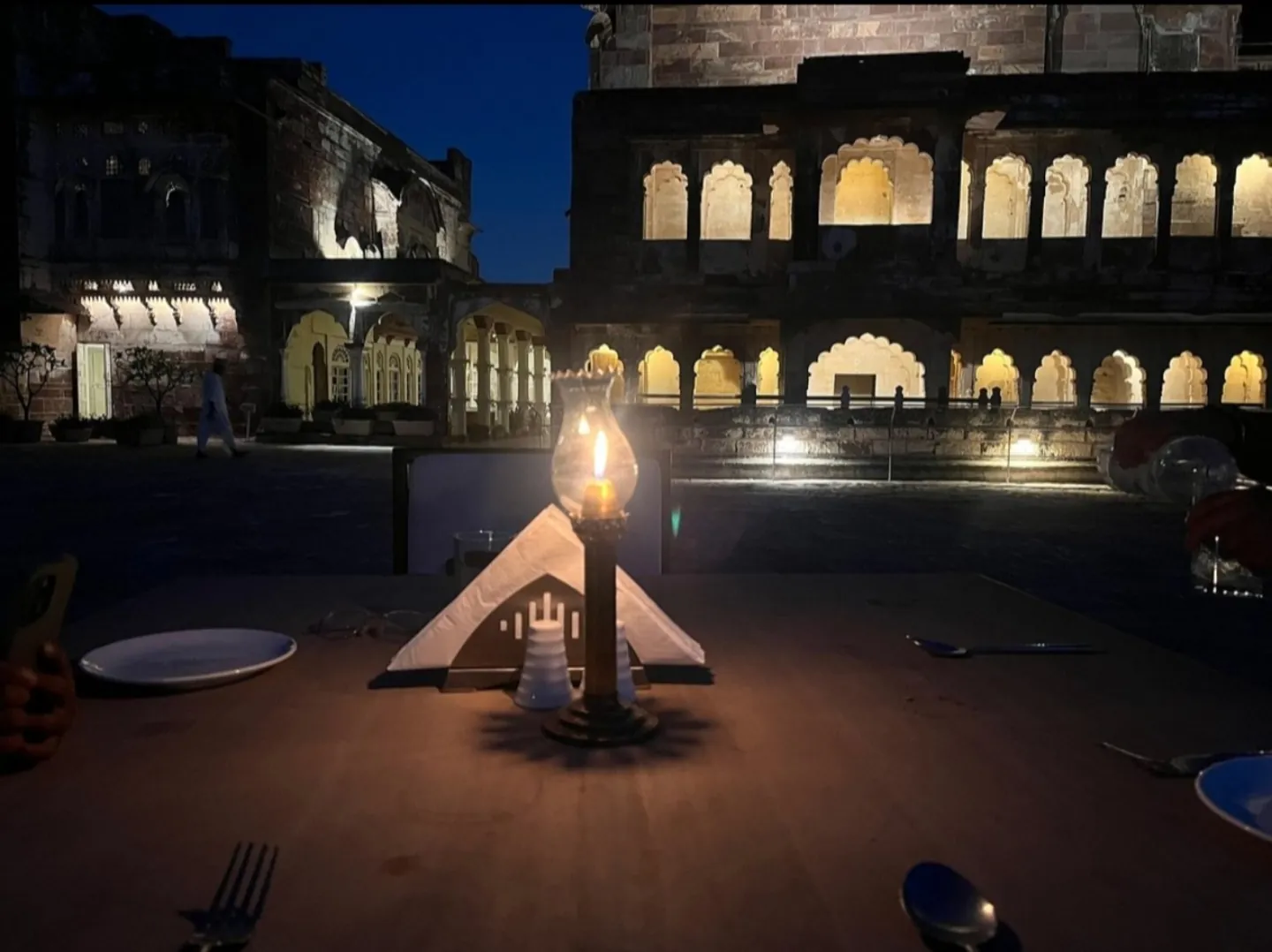 A candlelit meal in a heritage courtyard in Jodhpur